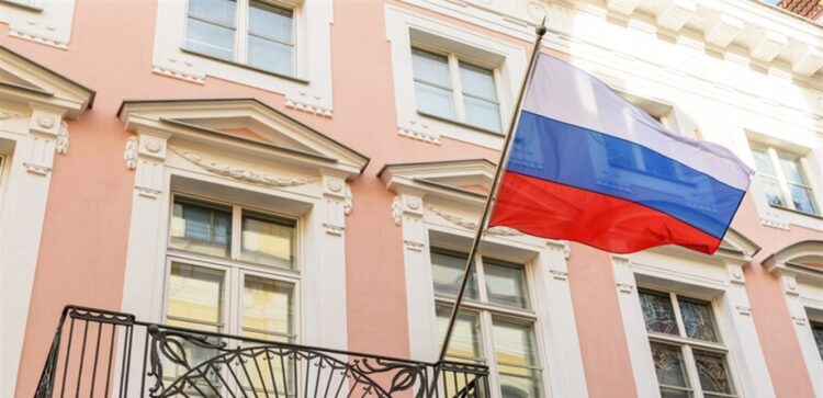 استدعاء سفير روسيا بالاتحاد الأوروبى احتجاجا على عقوبات موسكو