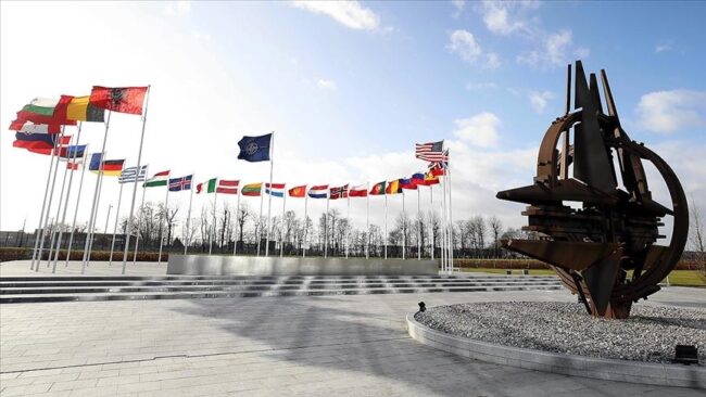 الناتو يعلن دعمة لقرارات جمهورية التشيك ضدد موسكو