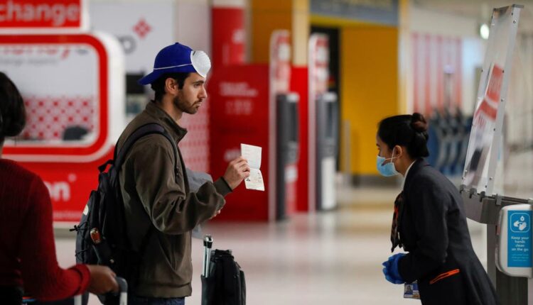 المفوضية الأوروبية تحدد موعد العمل جواز سفر كورونا