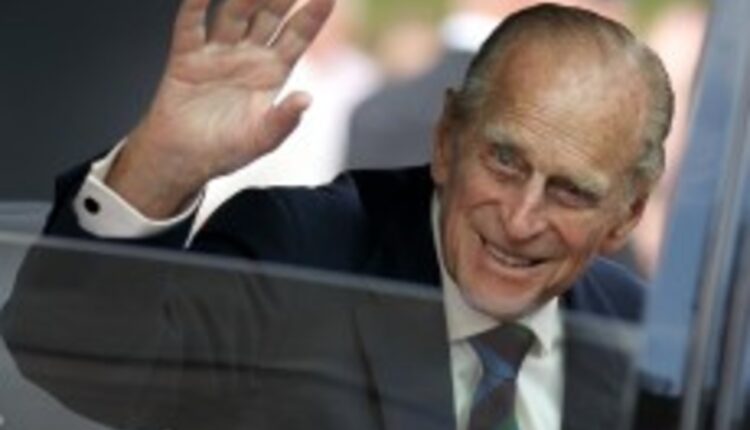 النواب والسياسيون في بريطانية يكرّمون الأمير فيليب