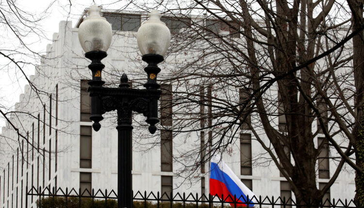 روسيا تستبعد عودة سفيرها إلى واشنطن في المستقبل القريب