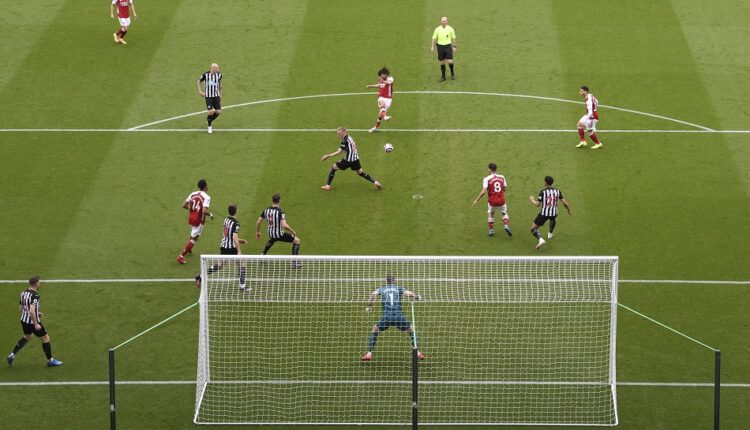 أرسنال يهزم نيوكاسل بثنائية نظيفه بالدوري الانجليزي