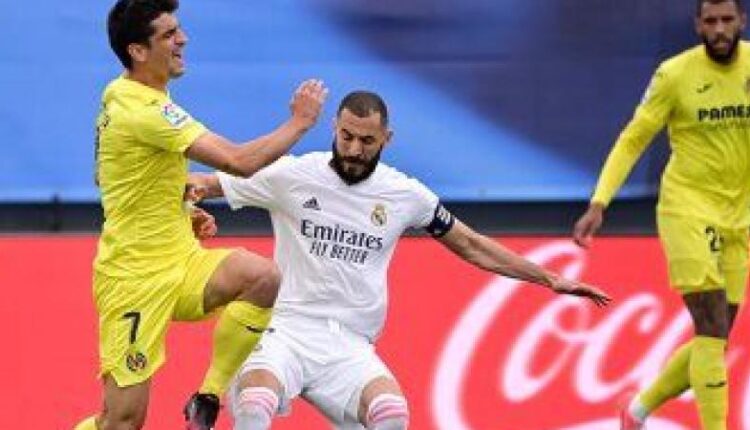 ريال مدريد يتخطى فياريال بصعوبة ويخسر الدوري الآسباني