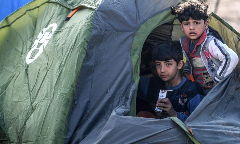 الاتحاد الأوروبي يناقش منح مساعدات بقيمة 5,7 مليار يورو للاجئين السوريين