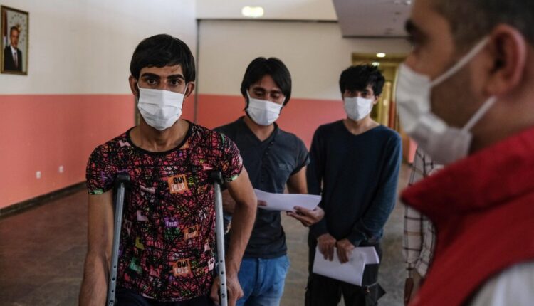 لاجئون وصلوا ألمانيا بوثائق مزورة وآخرون كان قد تم ترحيلهم لأفغانستان