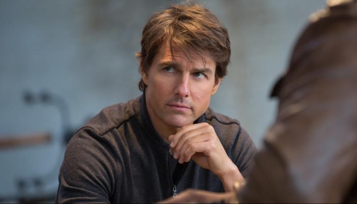 127 130850 tom cruise jumps t mission impossible