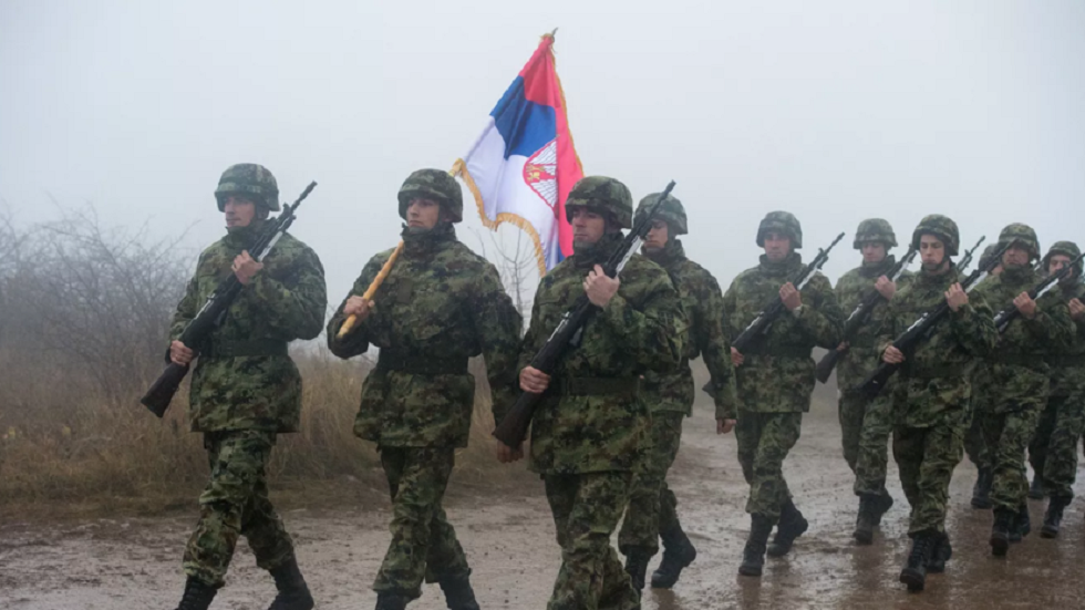 استنفار للجيش الصربي على حدود كوسوفو 