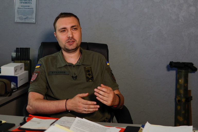 كيريلو بودانوف وزيرا الدفاع الأوكراني