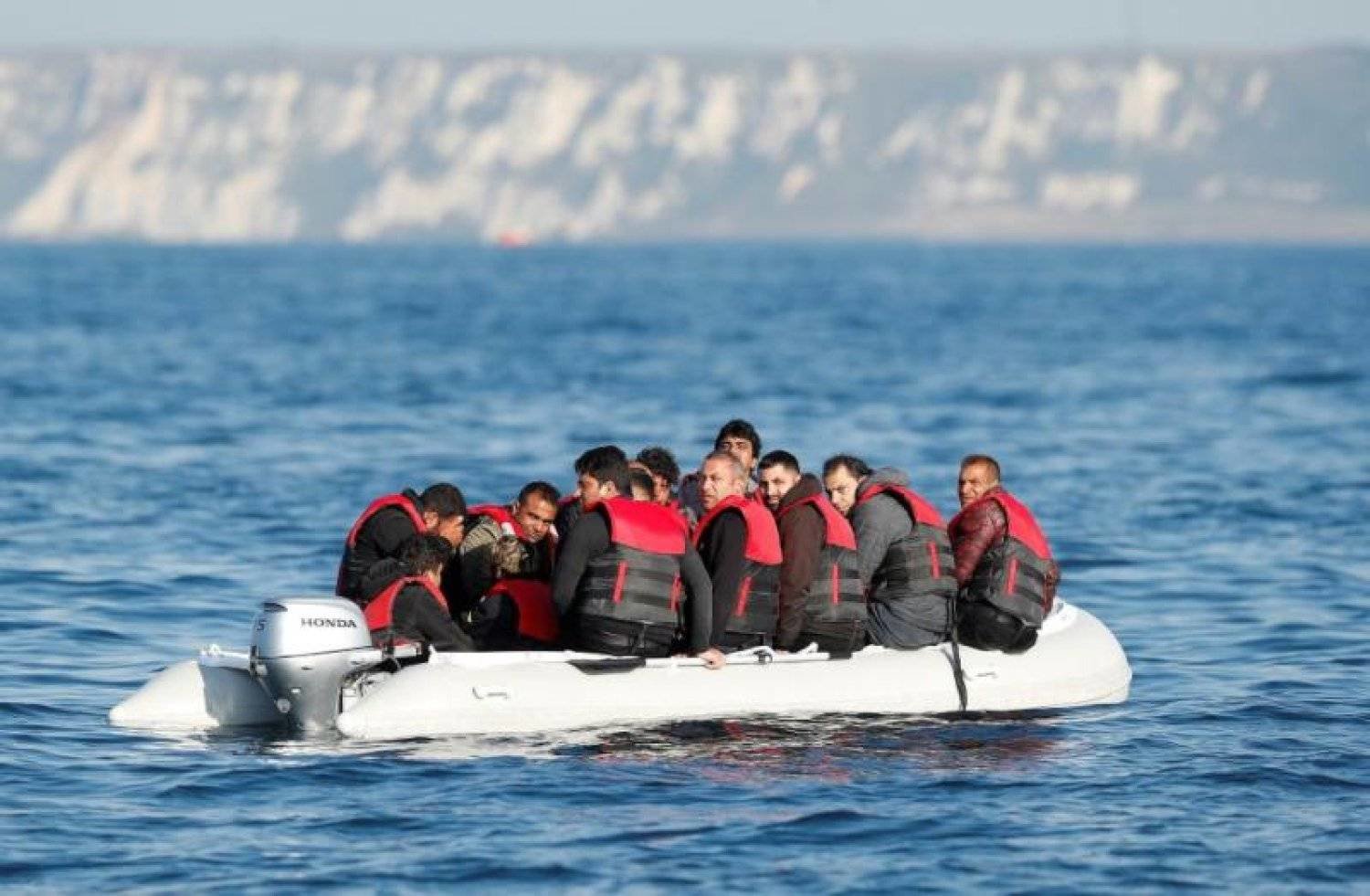 10 الآف مهاجر عبروا قناة المانش إلى بريطانيا منذ بداية العام 2023