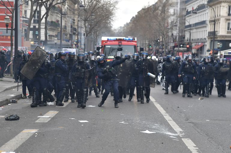 بلجيكا .. اعتقال أكثر من 60 شخص بعد أعمال عنف وشغب شهدتها مدينة بروكسل 