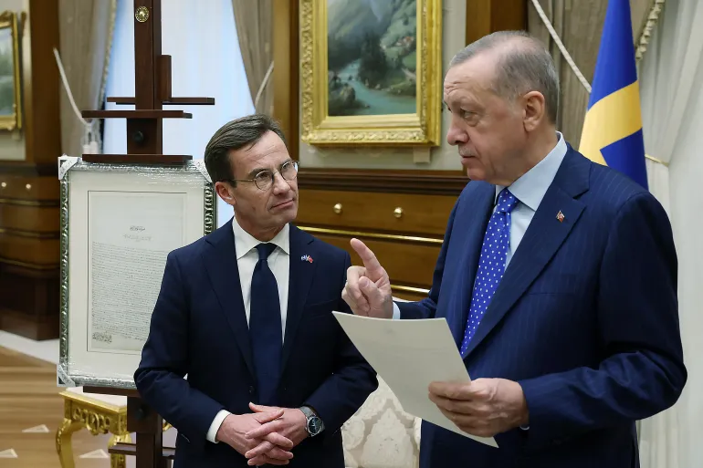 السويد توافق على تسليم مطلوب لأنقرة متهم بزعزعة الأمن التركي في إطار شروط الانضمام للناتو
