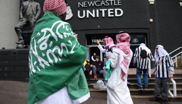 صحيفة الغارديان البريطانية .. السعودية أنفقت أكثر من 6 مليار دولار على الصفقات الرياضية