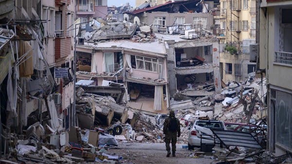 عالم زلازل روسي يحذر من وقوع زلزال مدمر في اسطنبول قبل عام 2030