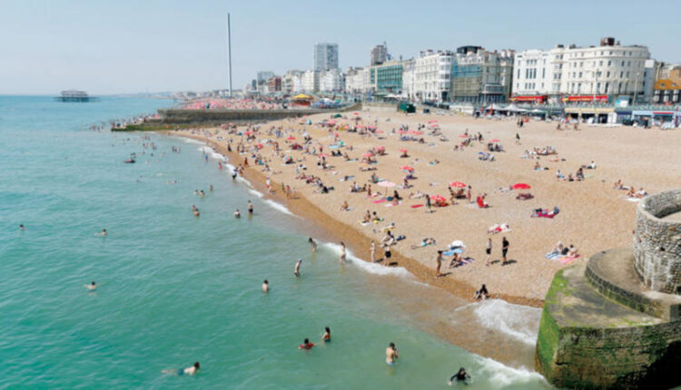 موجة حر غير مسبوقة تضرب معظم دول العالم