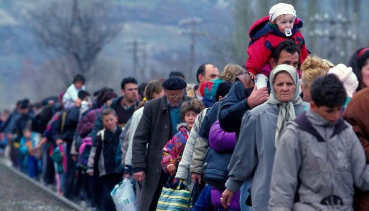 فيليب لوكليرك .. يطالب أوروبا بحماية اللاجئين