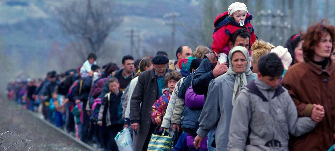 فيليب لوكليرك .. يطالب أوروبا بحماية اللاجئين