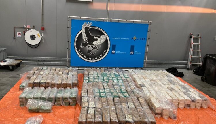 جمارك هولندا تضبط 8 أطنان من الكوكايين في ميناء روتردام