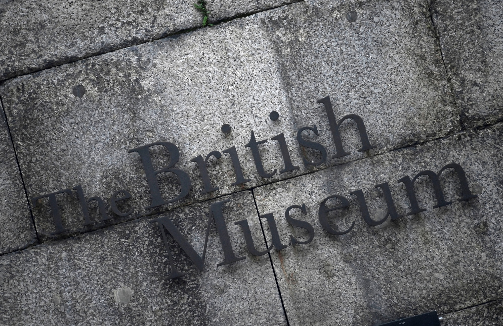 المتحف البريطاني يكشف عن سرقة نحو 2000 قطعة من مقتنياته 