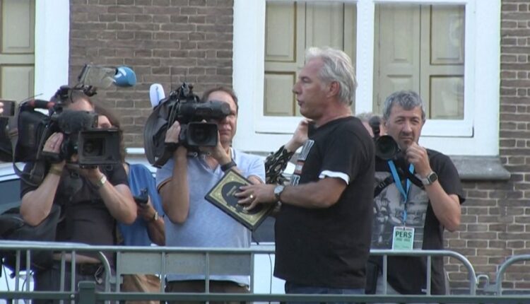 هولندا تسمح بمظاهرة لحرق القرآن الكريم أمام السفارة التركية في لاهاي