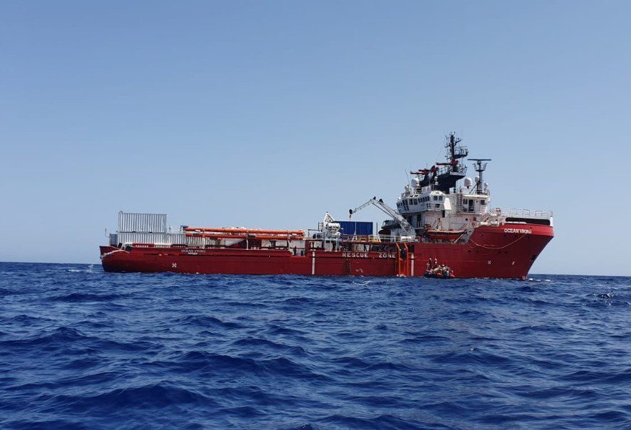 سفينة "أوشن فايكينغ" تنقذ 623 مهاجراً في المتوسط خلال 36 ساعة