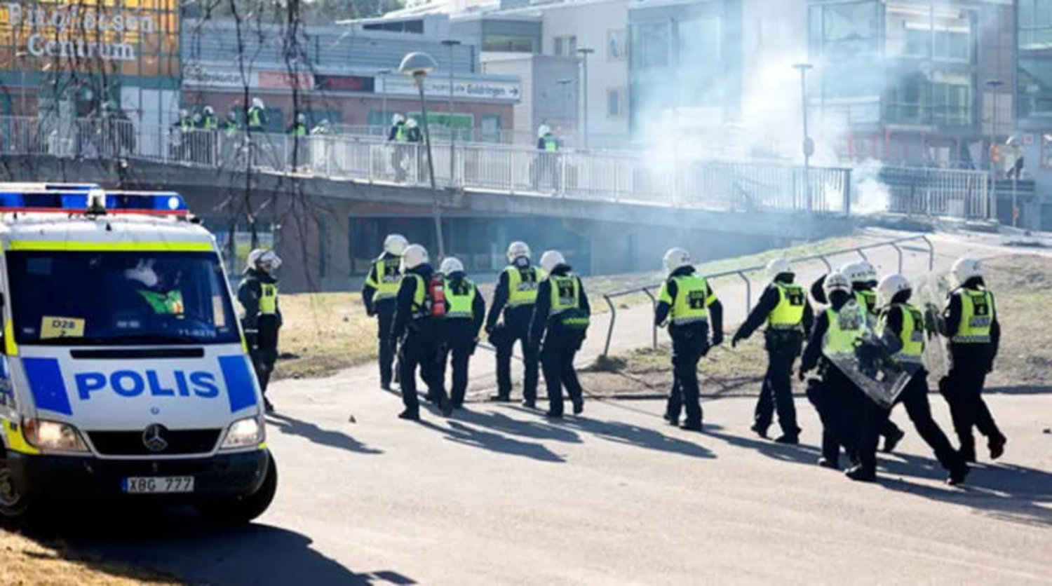 السويد تعلن إحباط عدة هجمات بعد عمليات حرق المصاحف في البلاد 