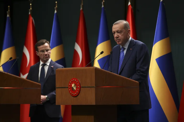 أردوغان يحذر الغرب .. السويد لم تُوفي بوعودها لتركيا من أجل الانضمام إلى الناتو 