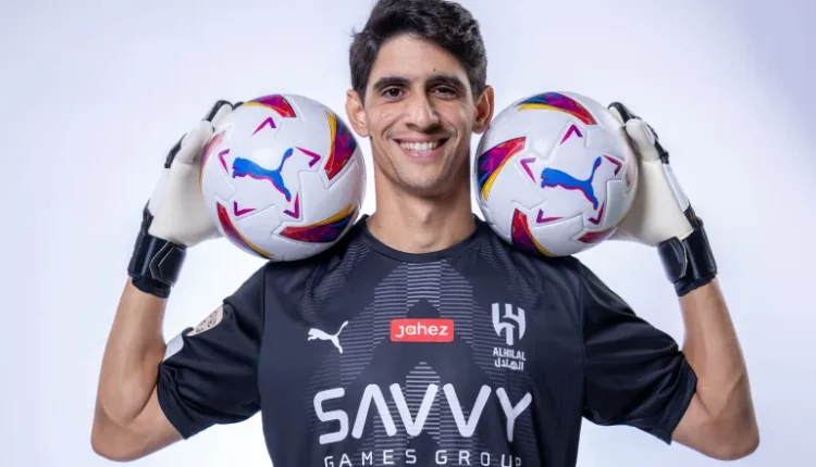 بونو يعلق على العروض التي قدمت من ريال مدريد الإسباني وبايرن ميونخ الألماني