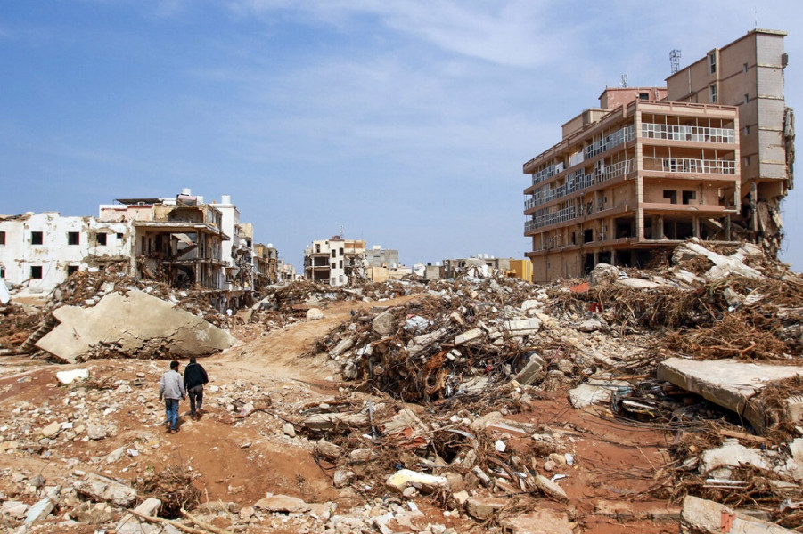 ارتفاع كبير في أعداد الضحايا في "درنة الليبية" والسلطات تغلق المدينة
