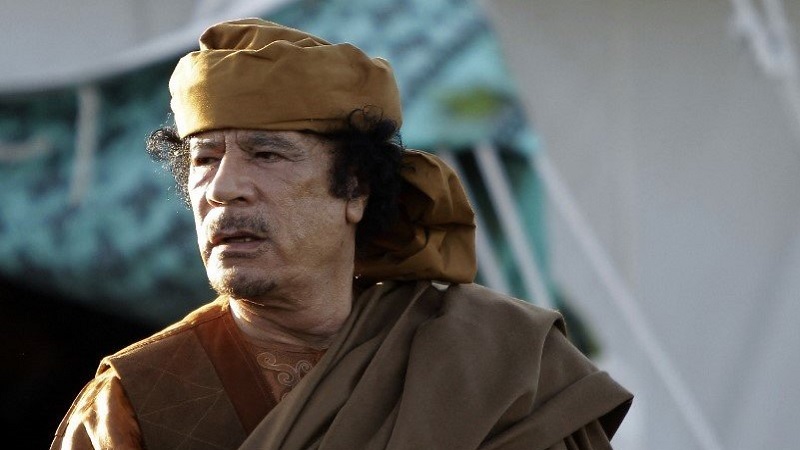 رئيس وزراء إيطالي سابق .. فرنسا حاولت اغتيال القذافي لكنها أسقطت طائرة مدنية 