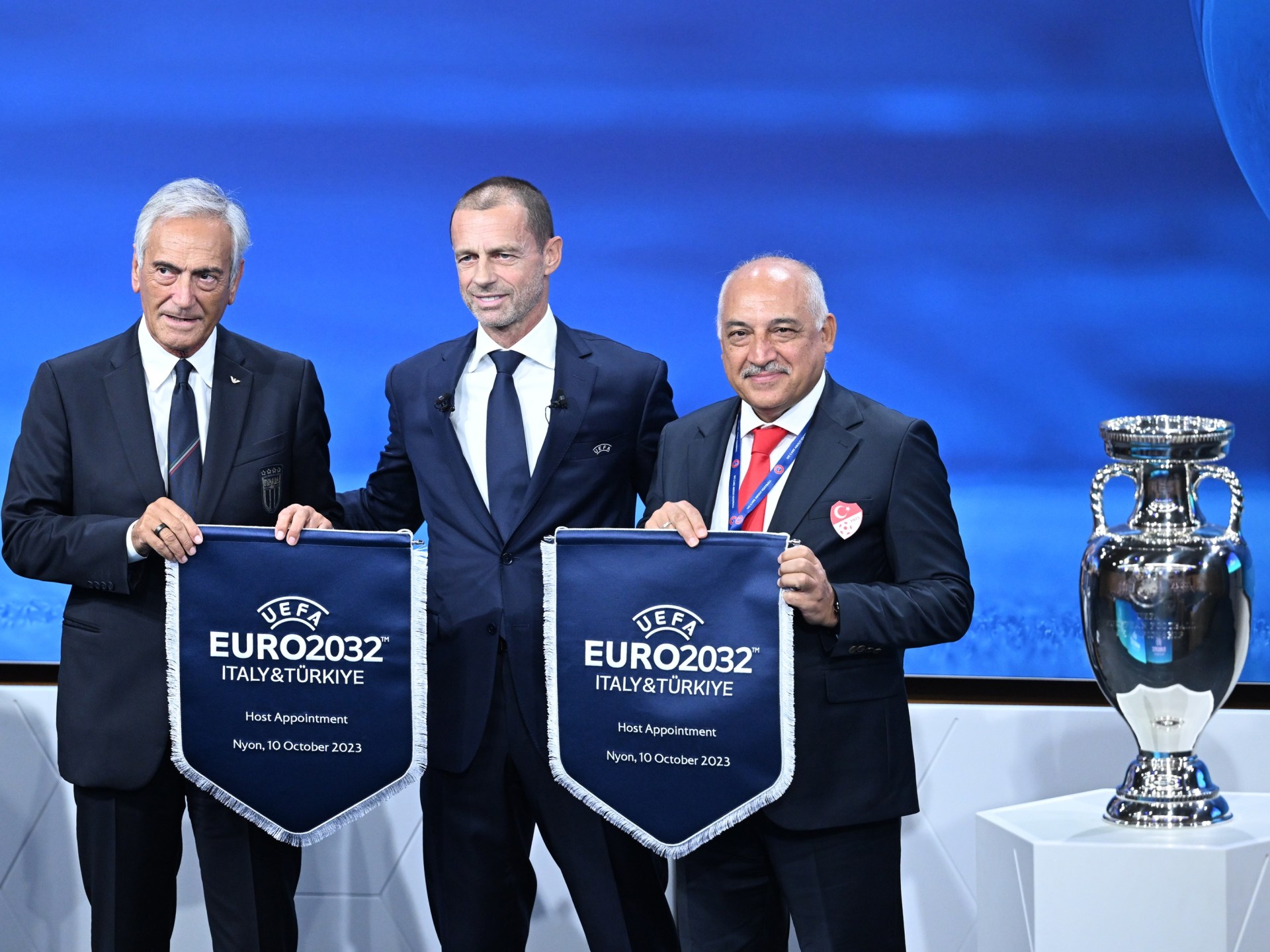 الاتحاد الأوروبي لكرة القدم يمنح بريطانيا وأيرلندا استضافة كأس أوروبا 2028