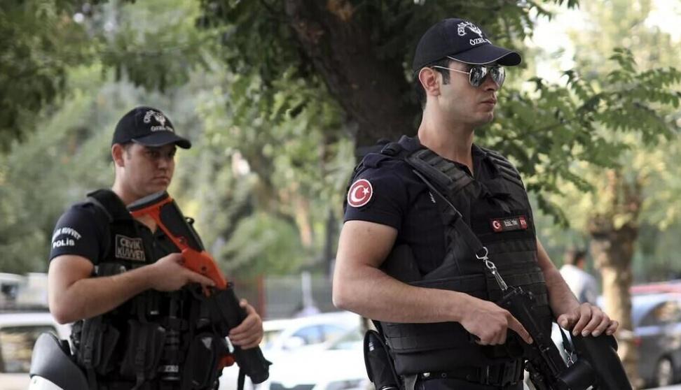 انفجار كبير يهز العاصمة التركية أنقرة قرب بوابات مديرية الأمن التابعة للداخلية 
