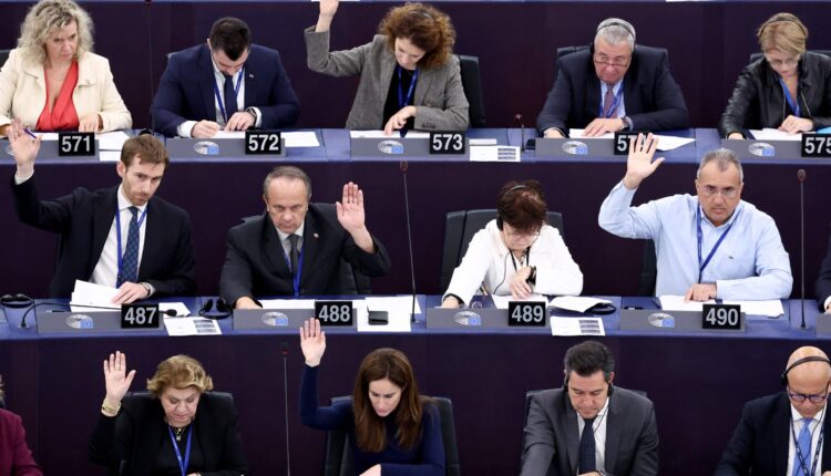 أسباب إحباط اتفاق أوسع نطاقا بشأن ميزانية الاتحاد الأوروبي للعام المقبل