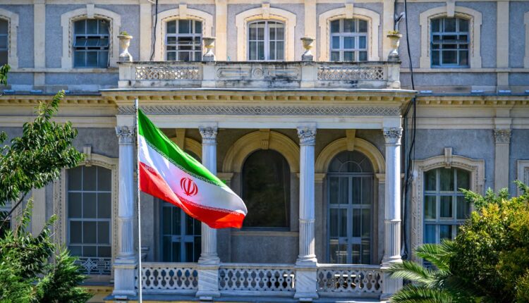 العقوبات على إيران