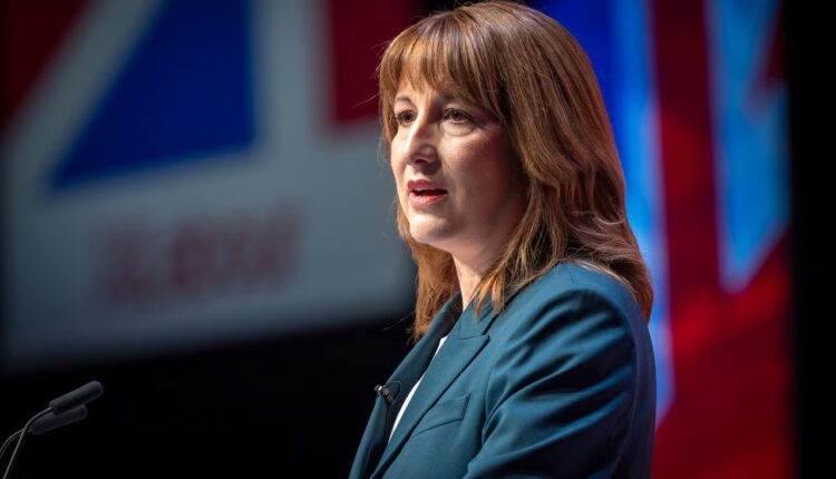 وزيرة المالية راشيل ريفز