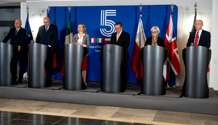 كبار مسؤولي الدفاع الأوروبيين