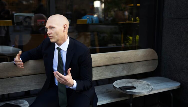 وزير الأسواق المالية السويدي نيكلاس ويكمان