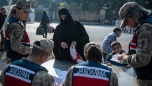 تركيا: 723 ألف سوري عادوا إلى بلادهم منذ سقوط نظام الأسد
