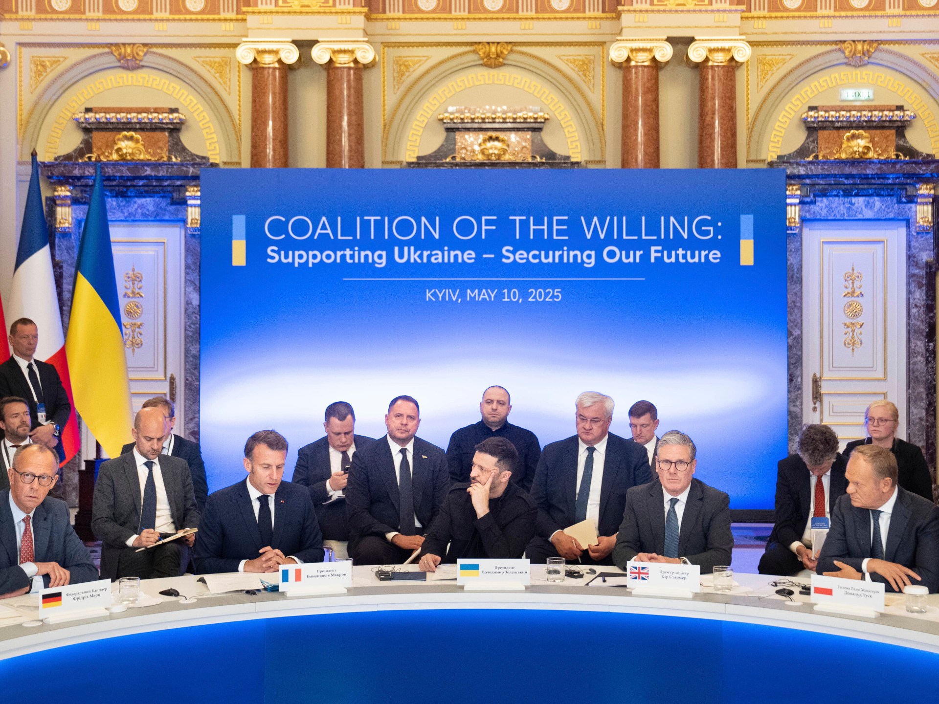 قادة أوروبيون يجتمعون في ذكرى استقلال أوكرانيا وزيلينسكي يستبعد التنازل عن دونباس