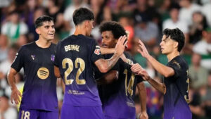 برشلونة يستهل موسمه في الليغا بالفوز على إلتشي 5-0 خارج ملعبه